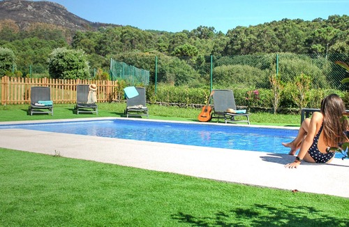 Serans House | 5 bedroom accommodation in A Coruña