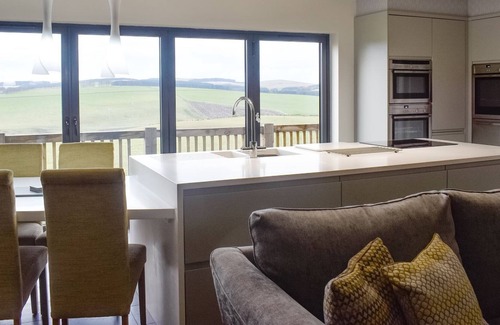 Heriot Cottage | 5 bedroom accommodation in Nettlingflat, near Heriot
