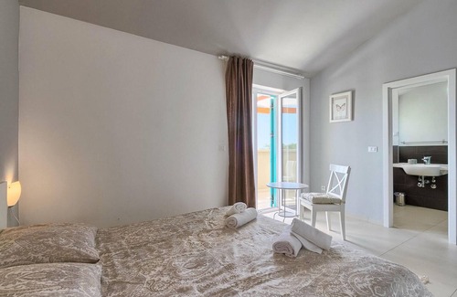 Muzini House | 5 bedroom accommodation in Zminj