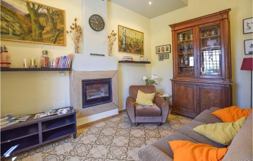 Fabbiano House | 5 Bedroom Amazing Home In Fabbiano