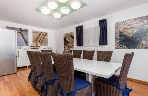 Bosana House | 5 bedroom awesome home in Pag