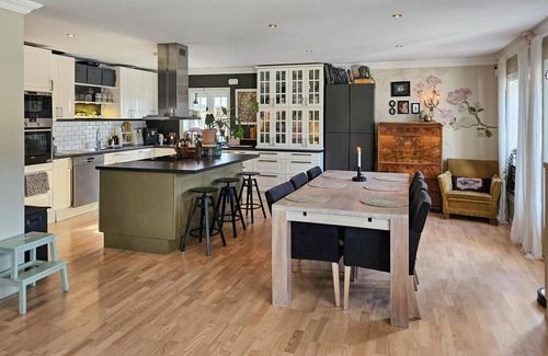 Porsgrunn House | 5 bedroom beautiful home in Porsgrunn