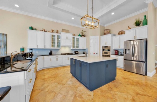 Reunion House | 5 Bedroom Beverly Hills 5300 sq ft in Reunion, Huge Pool, Reunion Amenities!
