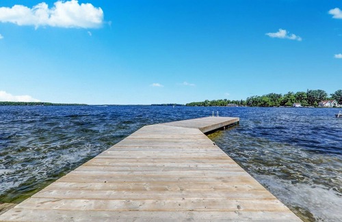 Rosedale Cottage | 5 bedroom cottage on balsam lake