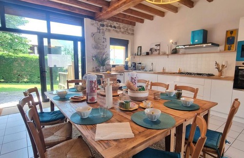 Virigneux Cottage | 5-bedroom cottage with garden, terraces, and pets allowed