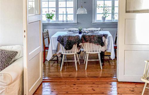 Bottnaryd House | 5 Bedroom Cozy Home In Bottnaryd