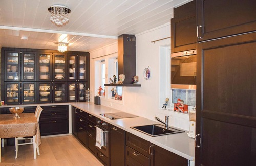 Kvam House | 5 bedroom cozy home in Norheimsund