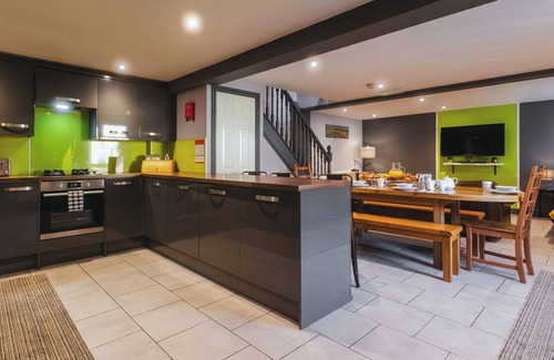 Hinderwell Cottage | 5 bedroom accommodation in Hinderwell, near Staithes