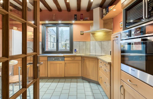 Ganzeville House | 5 bedroom gorgeous home in Ganzeville