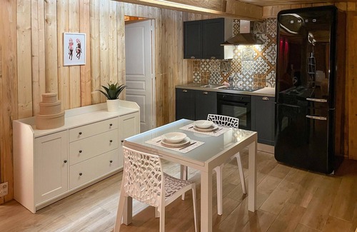 Seine-et-Marne House | 5 bedroom gorgeous home in Breuillet