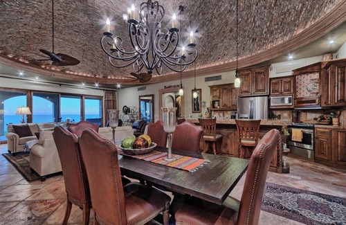 Sandy Beach House | 5-bedroom home in the 5-star Resort of Bella Sirena, Puerto Peñasco on the Beach