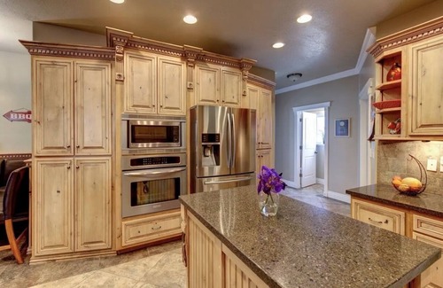 Torrey House | 5 Bedroom Home Near Capitol Reef National Park
