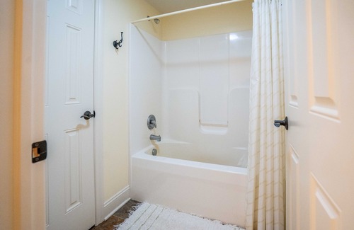 St Johns Other | 5 Bedroom Home w/King Suite - Sleeps 16!
