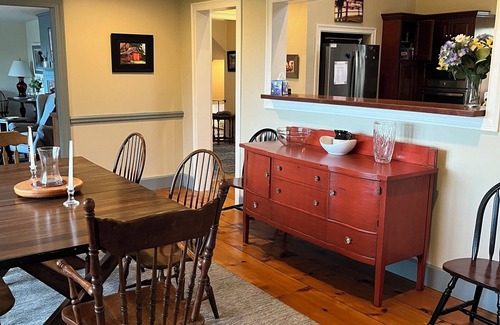Quechee House | 5 Bedroom Home with Views of Quechee