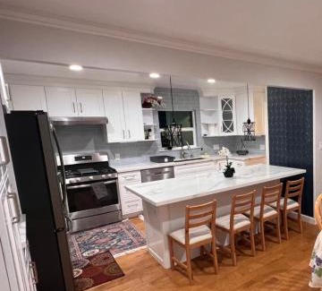 Walnut Creek House | 5 bedroom house in prestigious neighborhood!