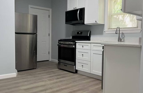 Lower Allston House | 5-bedroom house near Harvard Business School and Science Engineering Complex