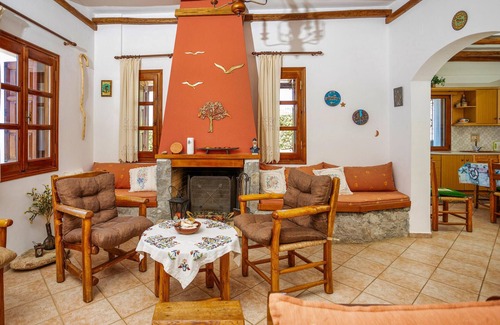 Agios Vasileios House | 5 bedroom lovely home in Agios Vasilios
