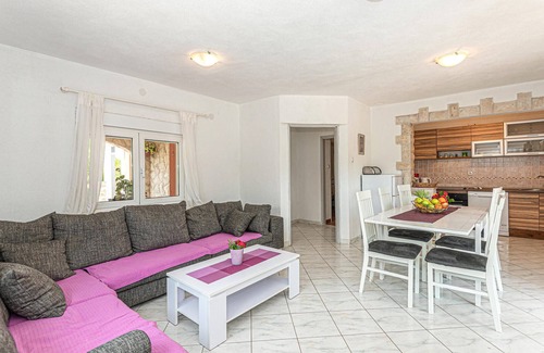 Cista Velika House | 5 bedroom lovely home in Cista Velika