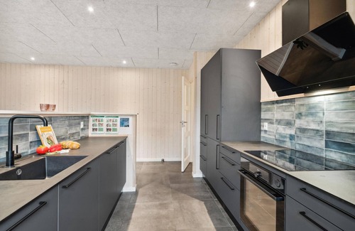 Sundstrup House | 5 bedroom lovely home in Højslev