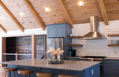 Windham House | 5-Bedroom Luxury Home on 7 Secluded Acres (10min from Windham Mountain)