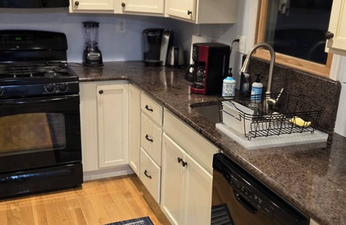 Ship Bottom House | 5-bedroom Ocean block house on a large lot with A/C close to all in Ship Bottom