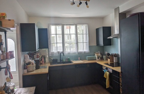 Vaires-sur-Marne House | 5 Bedroom Private vacation home in Vaires-sur-Marne