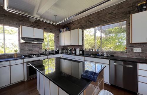 Berkeley Hills House | 5 bedroom private vacation home in berkeley