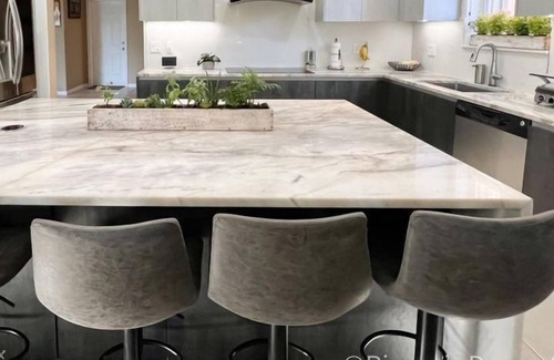 Ludlam Apartment | 5 Bedroom Single family (625446) by Houzlet