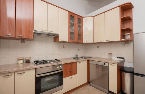 Lovrec House | 5 bedroom stunning home in Lovrec
