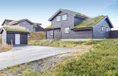 Ljosland House | 5 bedroom stunning home in åseral