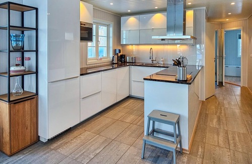 Rauland House | 5 bedroom stunning home in Rauland