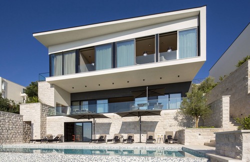 Orasac Villa | 5 Bedroom Villa Elena with Infinity Pool overlooking Adriatic Sea