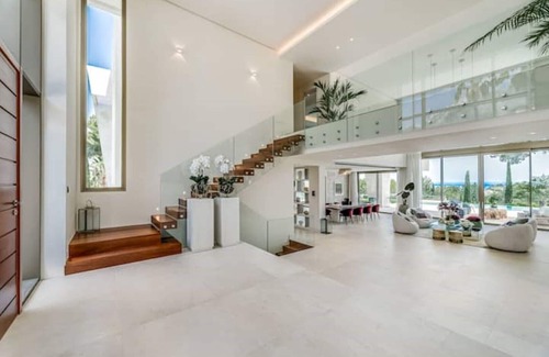 Marbella Villa | 5 bedroom villa in Sierra Blanca, Marbella