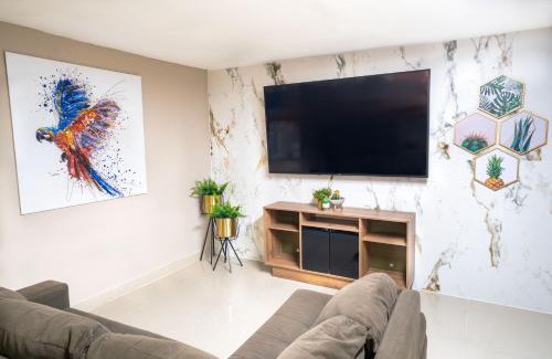 Zona Rosa Apartment | 5 bedroom, with Arcade machine and foosball, 1 block from Lleras park P3