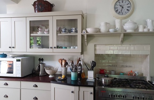 Rondebosch House | 5 bedroomed holiday home in the heart of Capw Town.