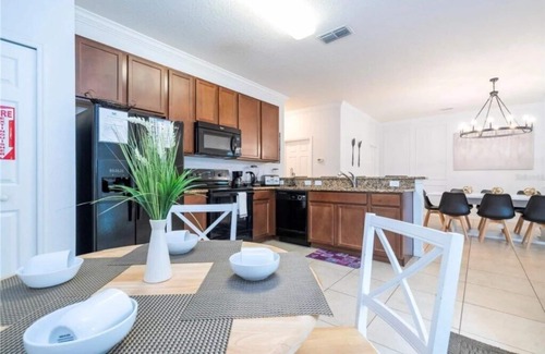 Veranda Palms House | 5 Bedrooms/4.5 Baths/Veranda Palms (2669SC)