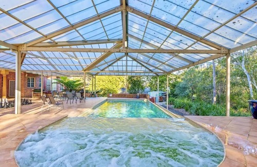 Dural House | 5 Beds Villa with Pool&Pond | Dural Masterpiece