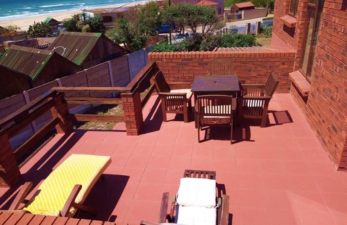 Jeffreys Bay Apartment | 5 BEEDS PENTHOUSE +2 BIG TERRACES-THE BEST VIEW IN TOWN
