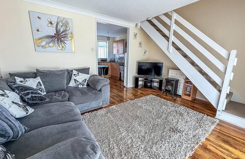 Great Yarmouth Ski Chalet | 5 berth chalet to hire in Hemsby near Hemsby beach ref 18117B