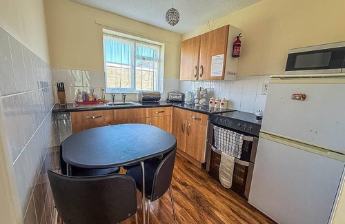 Great Yarmouth Ski Chalet | 5 berth chalet to hire in Hemsby near Hemsby beach ref 18117B