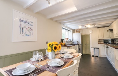 Lostwithiel Cottage | 5 BODMIN HILL, pet friendly, character holiday cottage in Lostwithiel