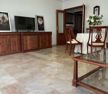 Puente Genil Apartment | 5 Caballeros