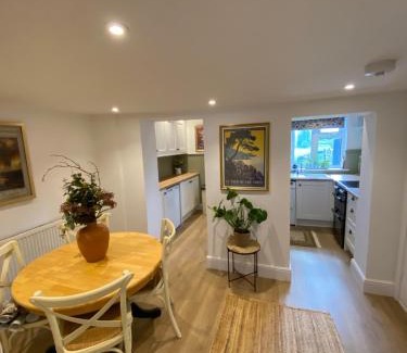 Moffat House | 5 chapel lane Wymondham Norfolk