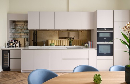 New Town House | 5* city centre accommodation - Top Hat House