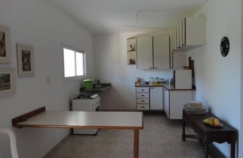 Peruibe House | 5 dormits. 5 bathrooms, pool, barbecue, next to the beach,