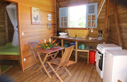 Le Robert House | 5 ecological bungalows/1 Access disabled people/2 bedrooms/wireless/pool