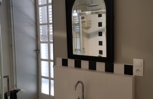 Le Lude Bed & Breakfast | 5 Grande Rue