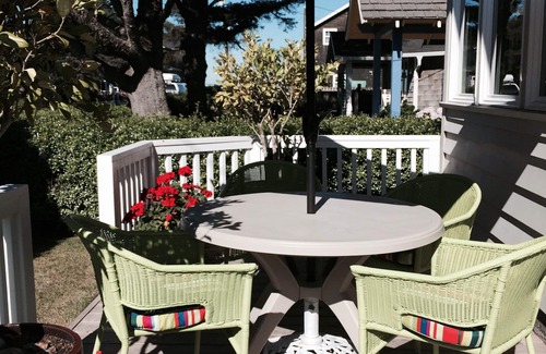 Downtown Cannon Beach House | 5 Houses from the Beach Presidential street.
