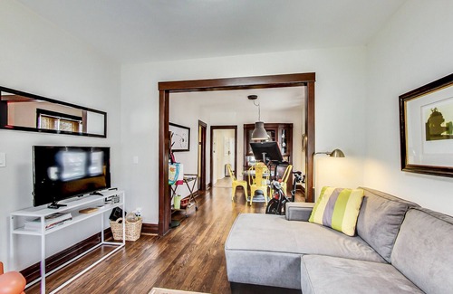 Avondale House | 5⭐️ Logan Square-Avondale Chic Urban Retreat