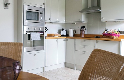 Ripley Cottage | 5⭐️ luxury 2 bedroom rural retreat on a small private estate in North Yorkshire